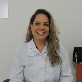 DRA. MARIÂNGELA SUAREZ PINHEIRO GUIMARÃES - CRM 13079