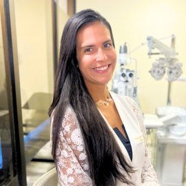 DRA. LARISSA E. SAMPAIO - CRM-BA 31.065