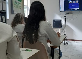 Atendimento psicológico a pacientes com resistência à cirurgia oftalmológica foi o tema do último SIG de Enfermagem de 2022